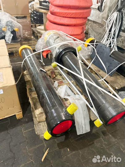 Гидроцилиндр подъема кузова