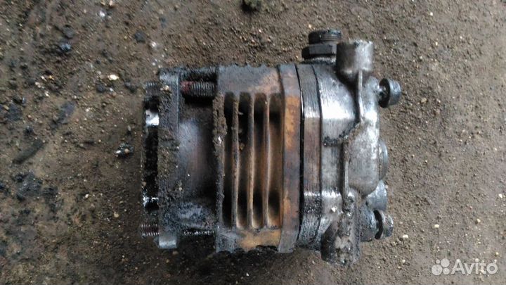 Головка блока компрессора Mercedes Actros