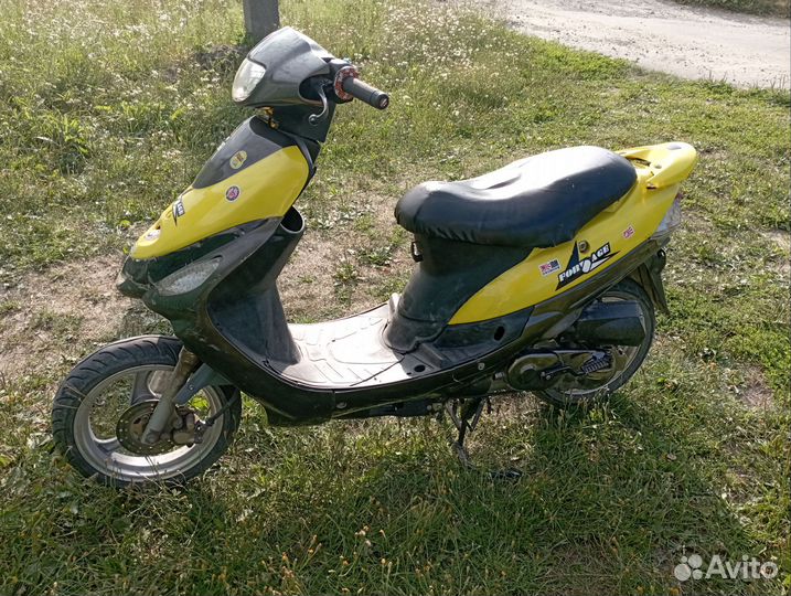 Скутер Recer