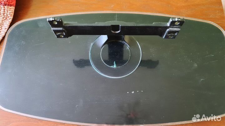 Подставка-кронштейн для телевизора