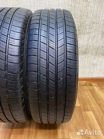 Michelin Defender T + H 205/65 R16