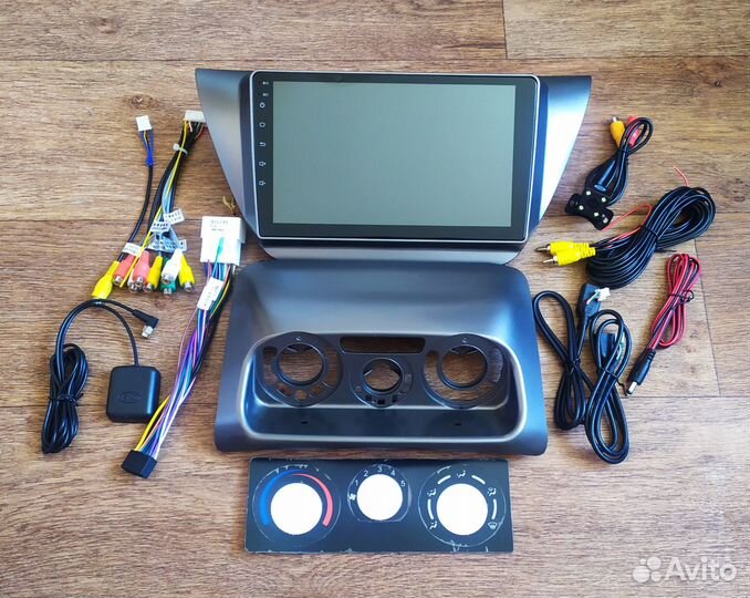 Новая Mitsubishi Lancer ix android 1/32 Qled