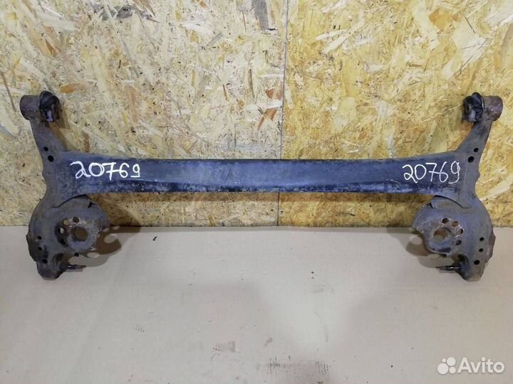 Балка задняя Toyota Yaris P1 2002