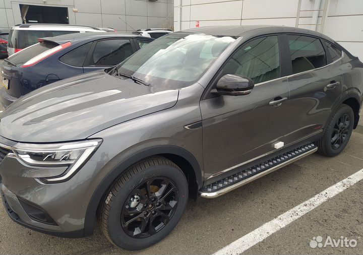 Пороги с накладным листом Renault Arkana 2018