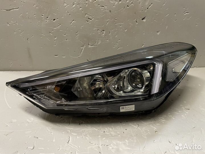 Фара левая Hyudai Tucson 3