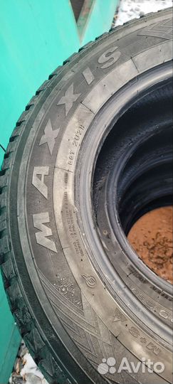 Maxxis Premitra Ice Nord NS5 (5 SUV) 2.25/7 R6.5 98