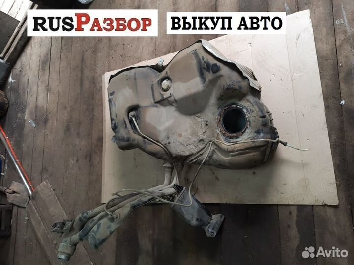 Бензобак Фольксваген Пассат сс