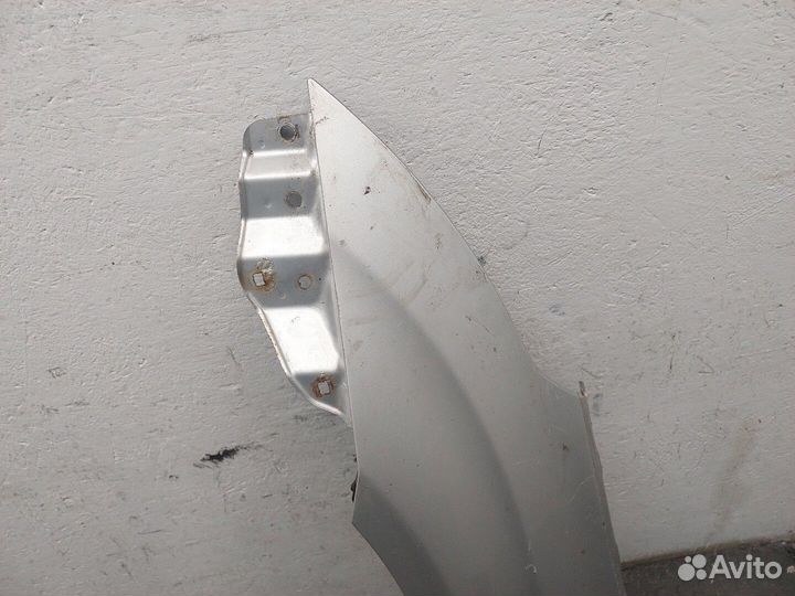 Крыло Toyota Avensis 3, 2010