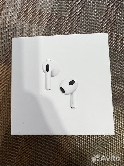 Коробка от Airpods 3