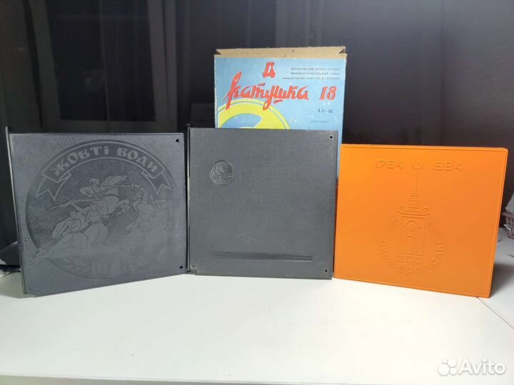 Боксы для хранения магнитной ленты