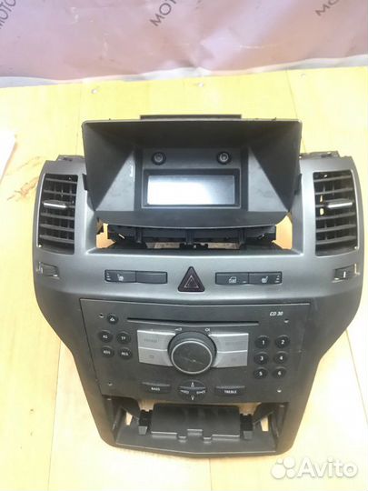 Магнитола Opel Zafira B минивэн