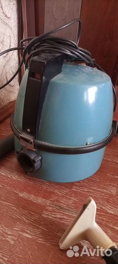 Пылесос Вихрь 8А