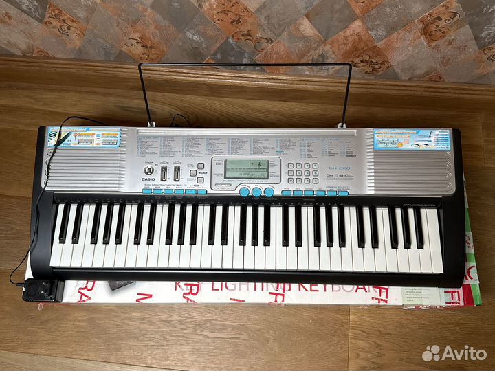 Синтезатор casio lk-220