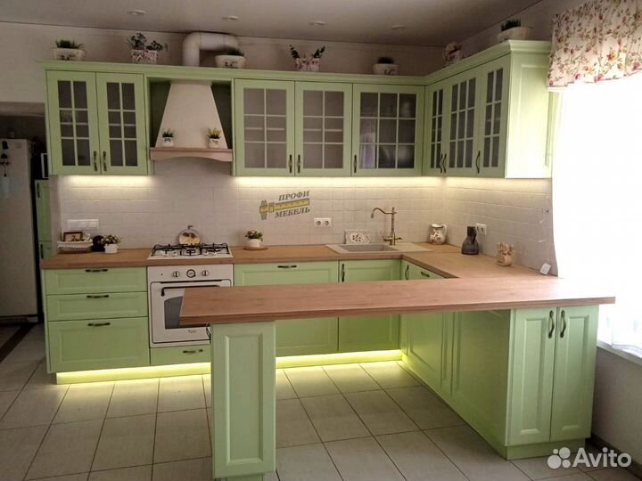 Кухня на заказ в стиле Прованс