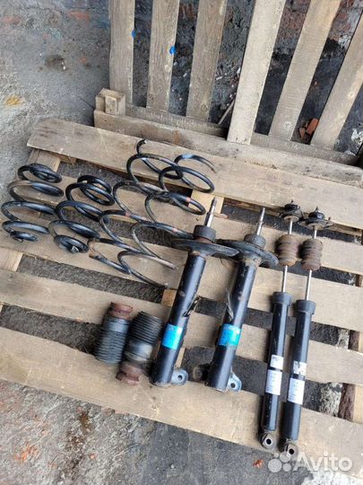 Стойки амортизаторы пружины BMW e36