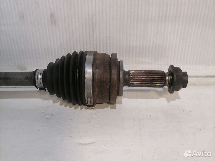 Привод левый Hyundai Solaris 2