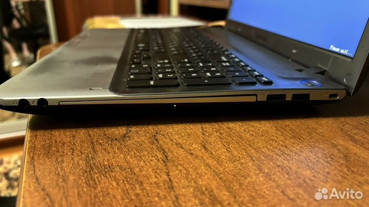 Ноутбук Samsung