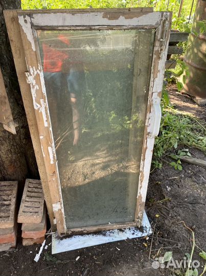 Рамы деревянные из массива дерева застекленные