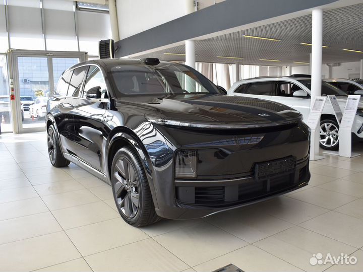 LiXiang L9 1.5 AT, 2023