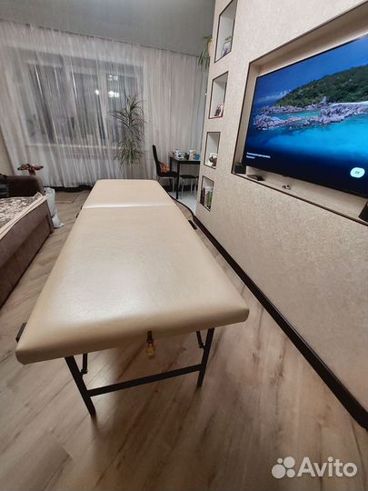 Массажная кушетка