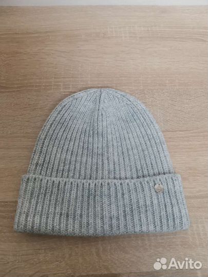 Шапка женская бини