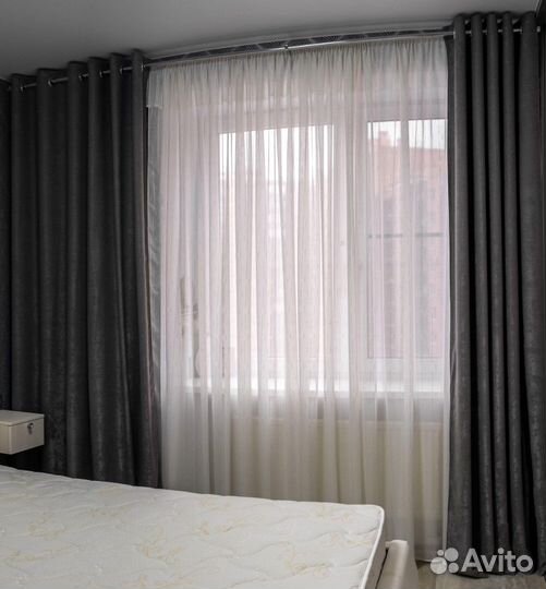 Шторы серые, тюль белый и бежевый