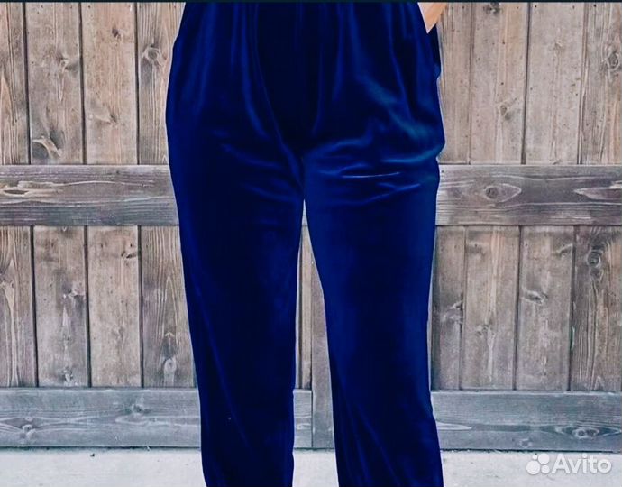 Шикарные бархатные прямые брюки 62 размера
