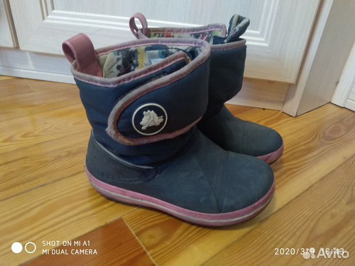Crocs