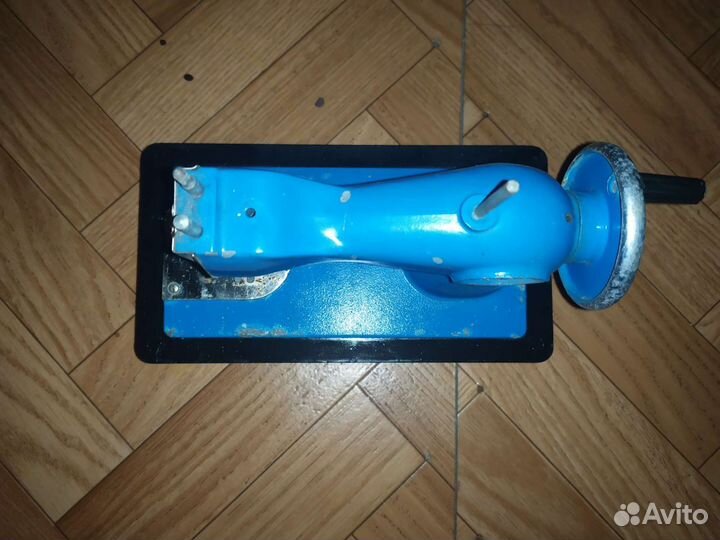 Детская швейная машинка СССР дшм-1