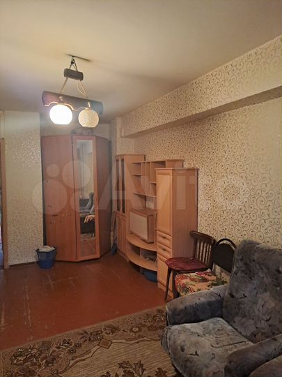 Комната 17 м² в 3-к., 1/5 эт.