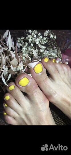 Маникюр,педикюр