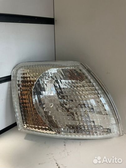 TYC 18-5103-A1-2B указатель поворота правый белый