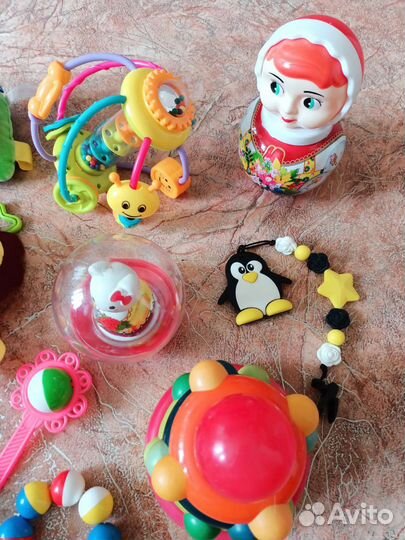 Развивающие игрушки для малыша