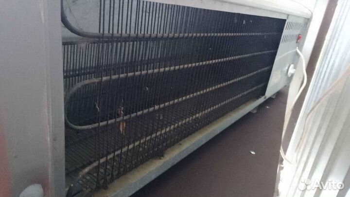 Настольная витрина