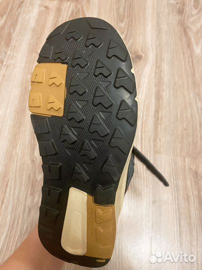 Ботинки утепленные Terrex adidas 32разм