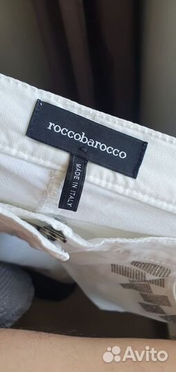 Джинсы Roccobarocco