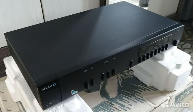 Тюнер Arcam 5 plus