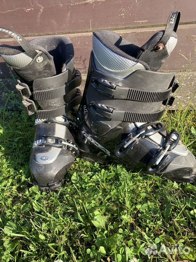 Горнолыжные ботинки roxa
