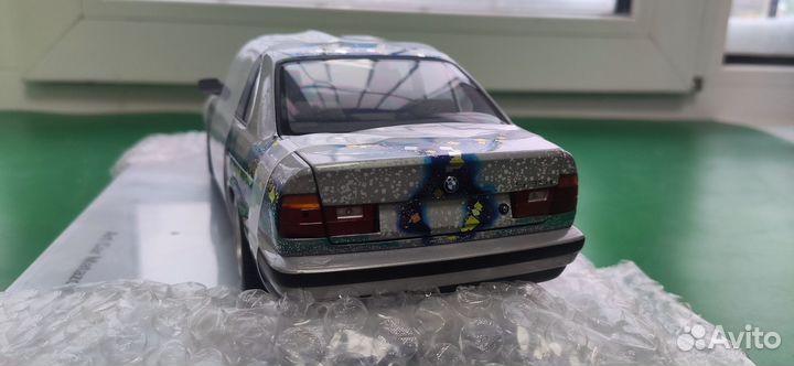 1:18 BMW 535i E34 Art Car by Kayama