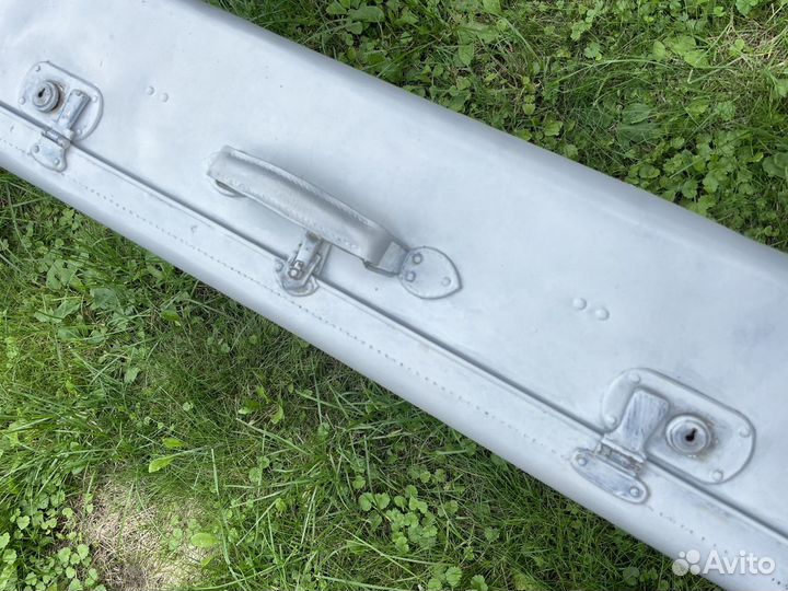 Чемодан ретро