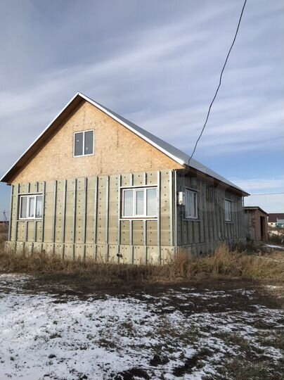 Дом 100,2 м² на участке 9,9 сот.