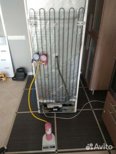 Ремонт холодильников