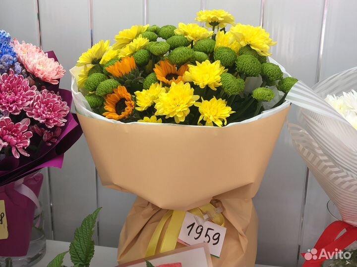 Букеты из живых цветов