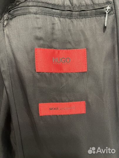 Пальто мужское Hugo Boss