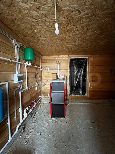 Дом 140 м² на участке 5 сот.