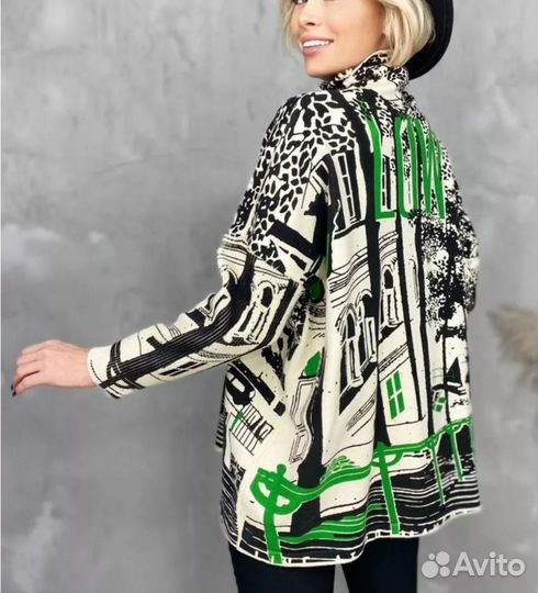 Свитер женский оверсайз с горлом