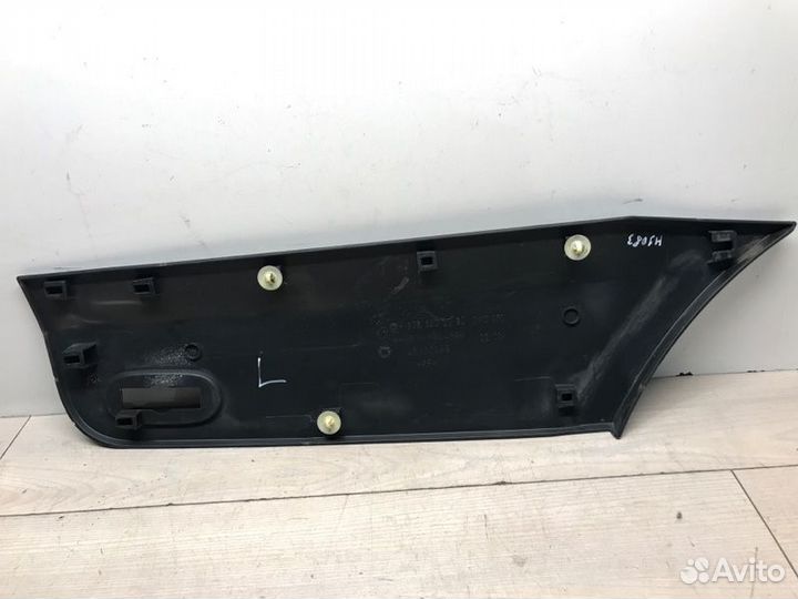 Молдинг левый Mercedes Sprinter W906 OM651955 2014