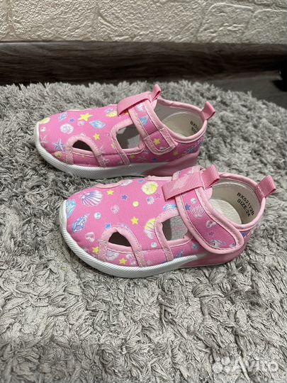 Обувь для девочки