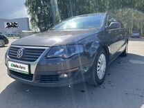 Volkswagen Passat 2.0 AMT, 2008, 360 300 км, с пробегом, цена 500 000 руб.