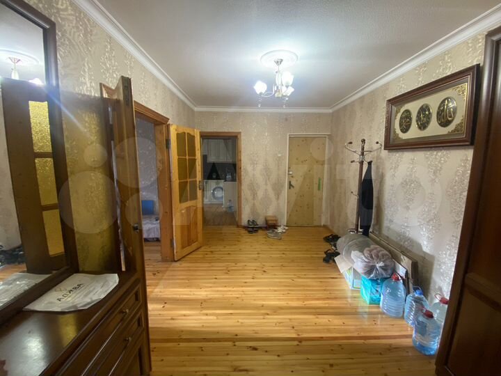 3-к. квартира, 72 м², 2/9 эт.
